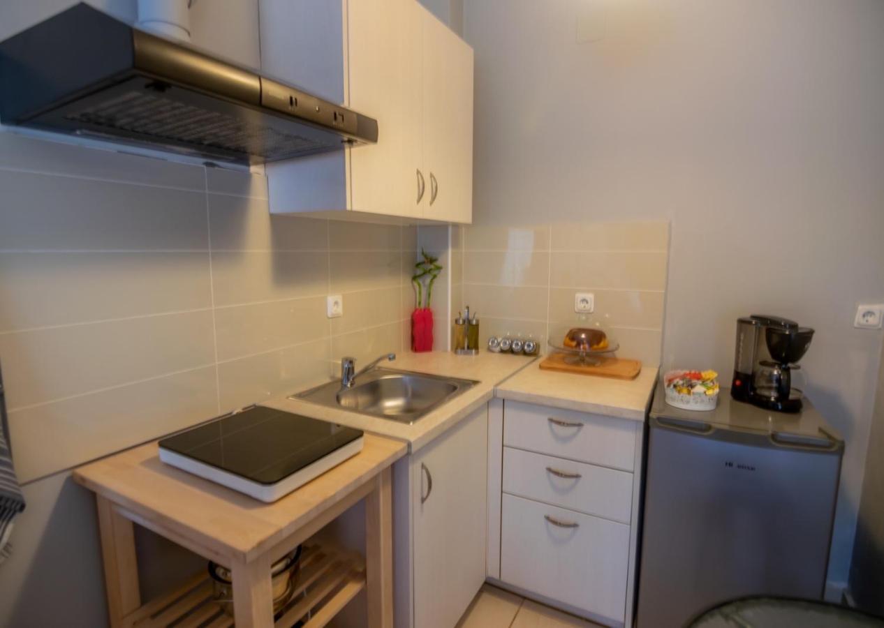 To Mikro Boutique Apartment Лефкада Экстерьер фото